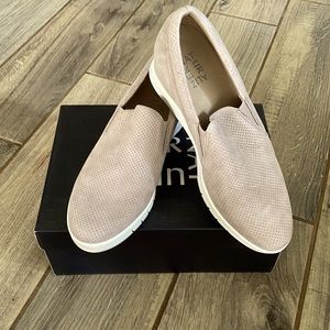 Naturalizer shoes